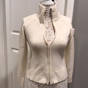 Zara Long sleeve Acrylic sweater